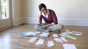 Leia mais sobre o artigo Como ter uma vida financeira equilibrada morando sozinho